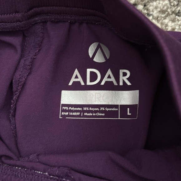 Adar pro scrub joggers, like new! - Picture 3 of 3